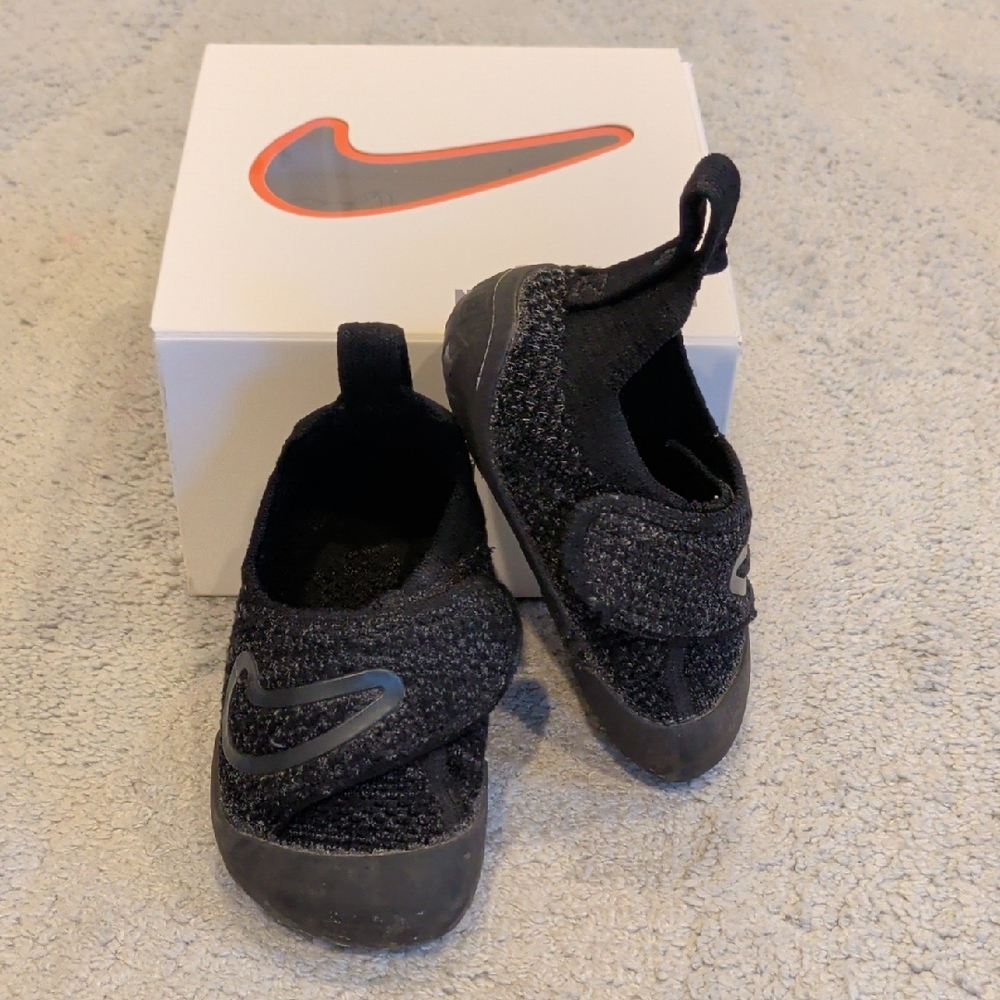 Nike Kids Black Sneakers
